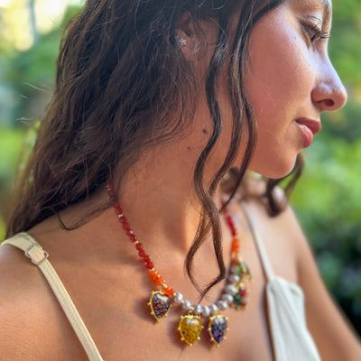 Collar de corazón de lapislázuli con ojo malvado