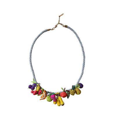 Collar de frutas